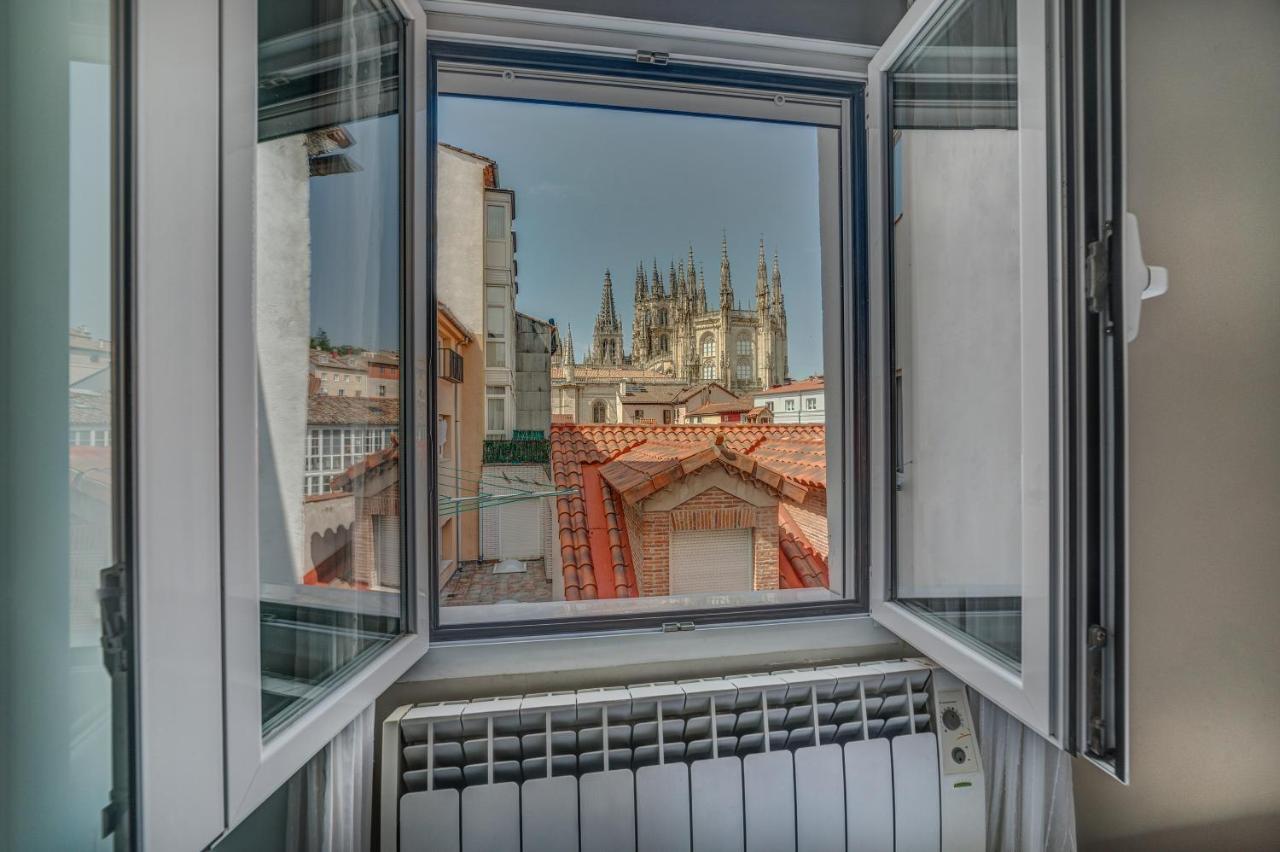 Iraipe Burgos Centro Apartamentos Exterior foto